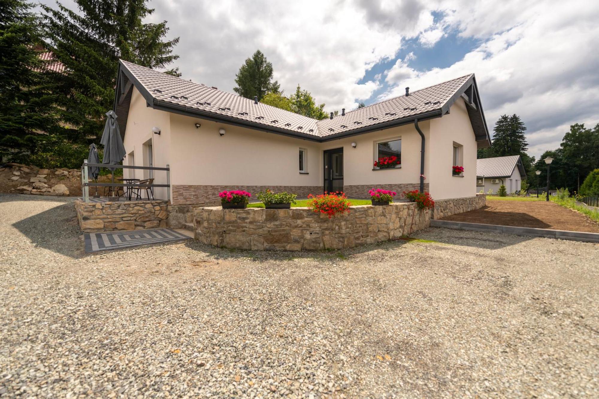 Apartamenty Mozaika - Centrum Zdroju Lądek-Zdrój エクステリア 写真